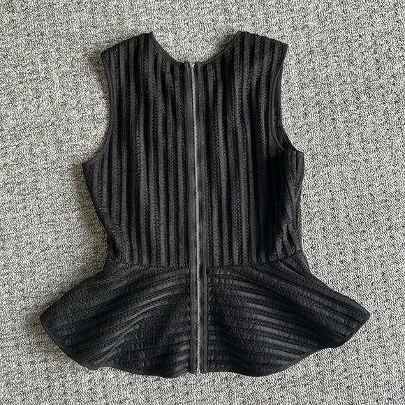 Anthropologie sz. S Lace Peplum Top - Picture 3 of 4